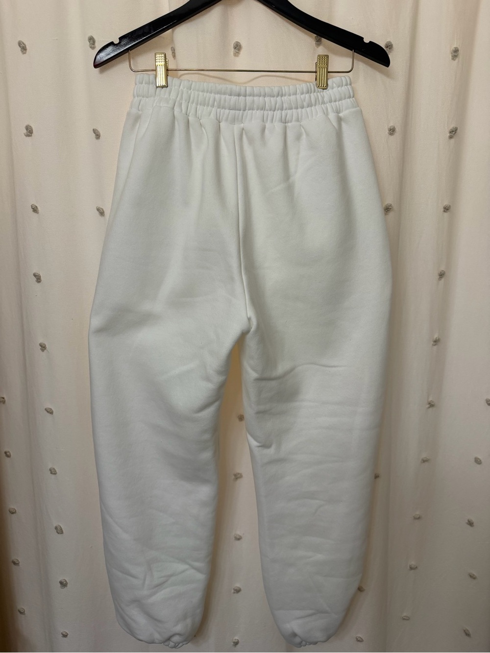 Comfrt Women's White Fleece Joggers - Picture 4 of 4